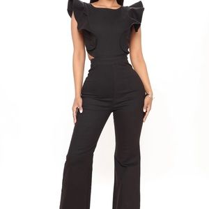 NWT fashion nova black jumpsuit size M